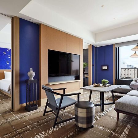 Hyatt Centric Kanazawa Esterno foto A suite at the hotel