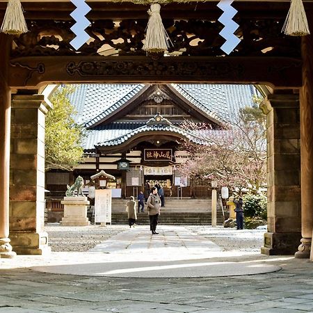 Hyatt Centric Kanazawa Esterno foto The temple's main hall