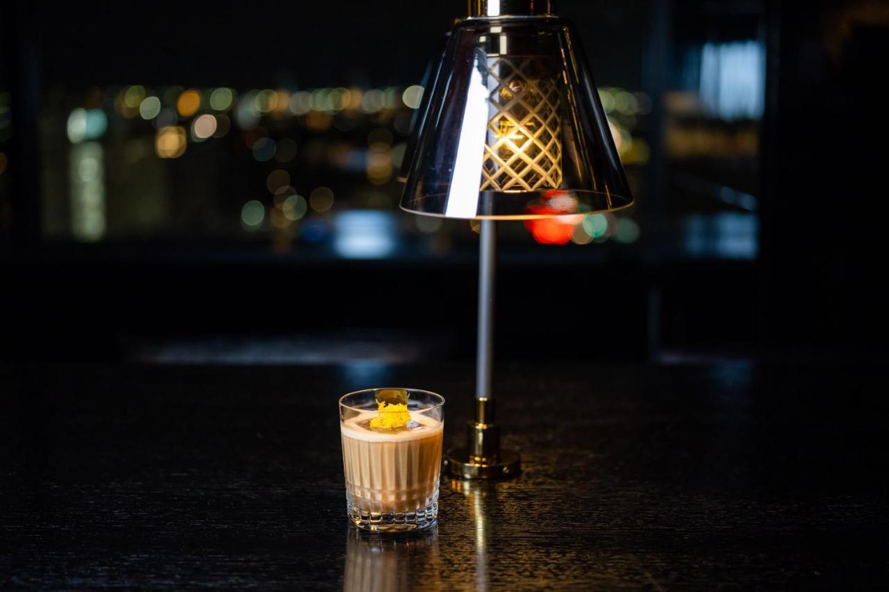 Hyatt Centric Kanazawa Esterno foto A Clover Club cocktail