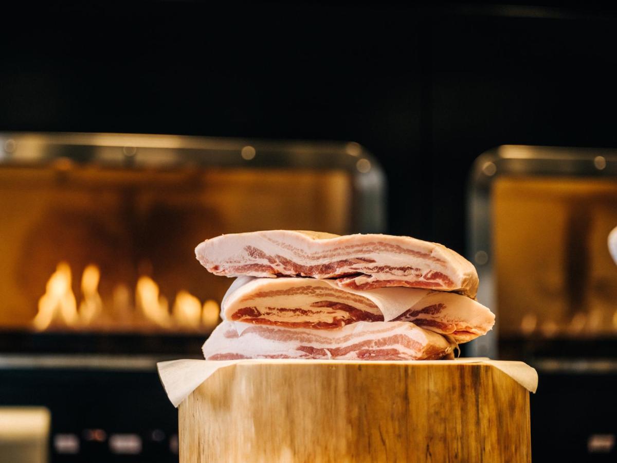 Hyatt Centric Kanazawa Esterno foto Pork prepared for roasting