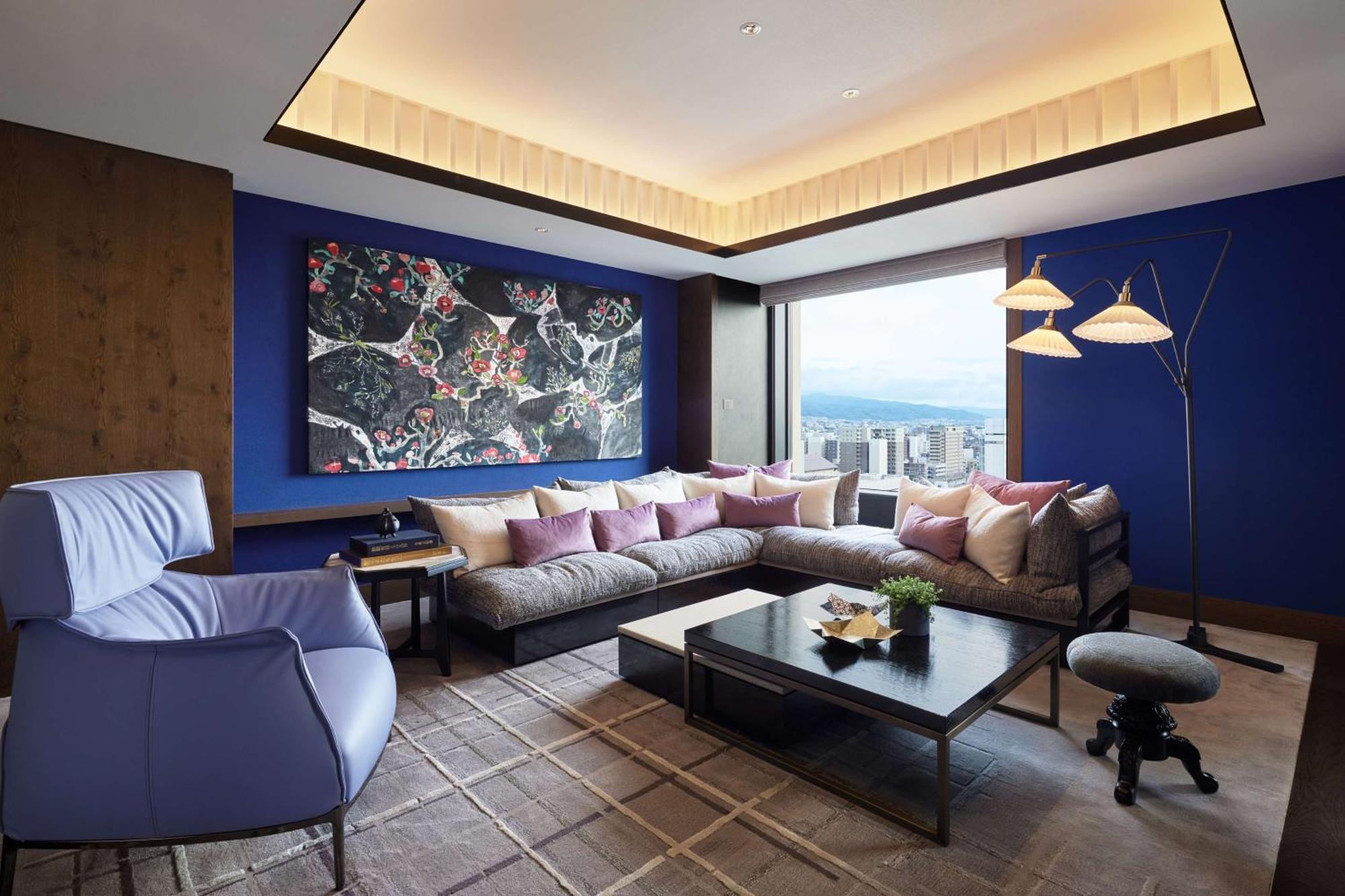 Hyatt Centric Kanazawa Esterno foto A living room at the Ritz-Carlton, Osaka